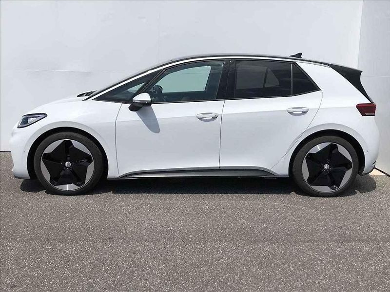 Ojetá Škoda Enyaq iV je dostupnější.