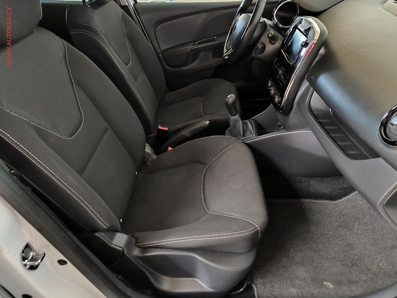 Renault Clio (2014) 0.9 TCe Grandtour, AC, navi - fotka 12 z 17