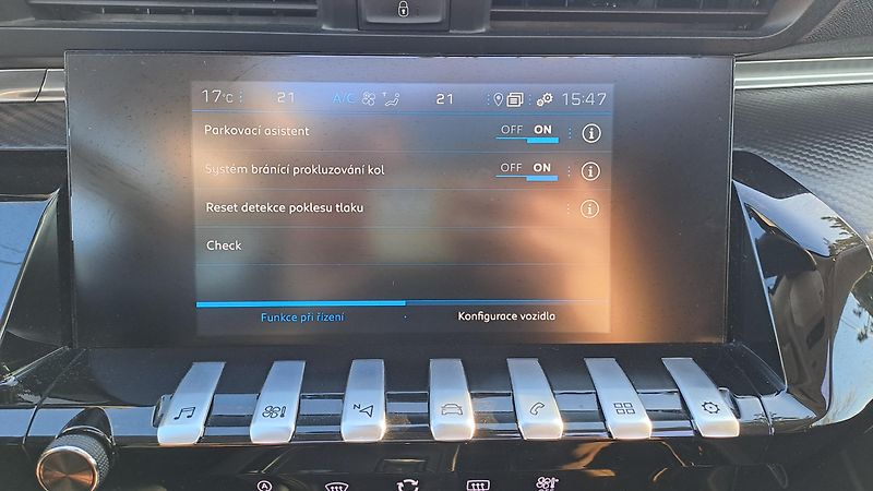 Peugeot 508 1.5 SW BlueHDi 130 S&S - fotka 23 z 27