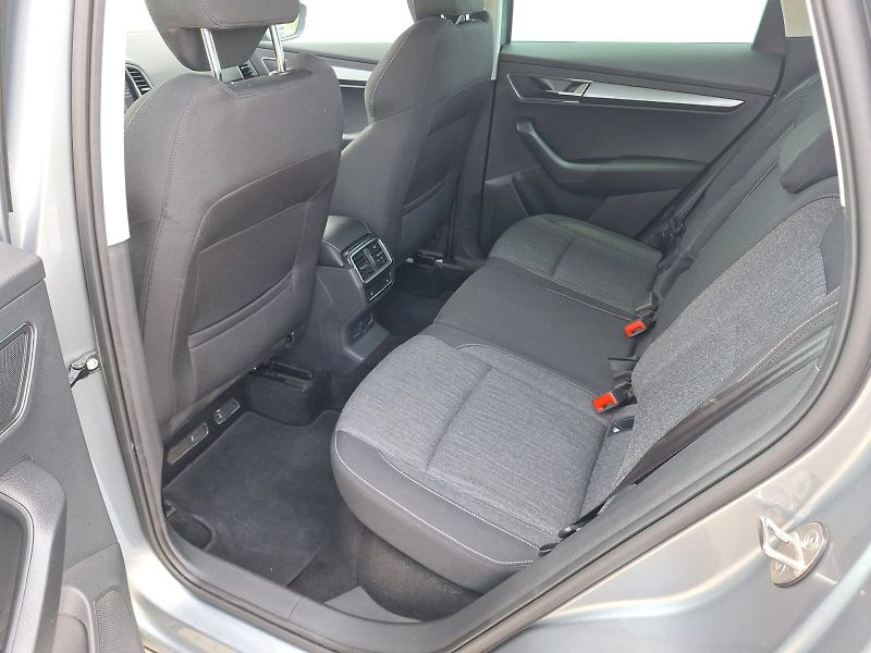 Škoda Karoq (2021) 1.5 TSI / 110 kW / 7DSG / Styl - fotka 27 z 35