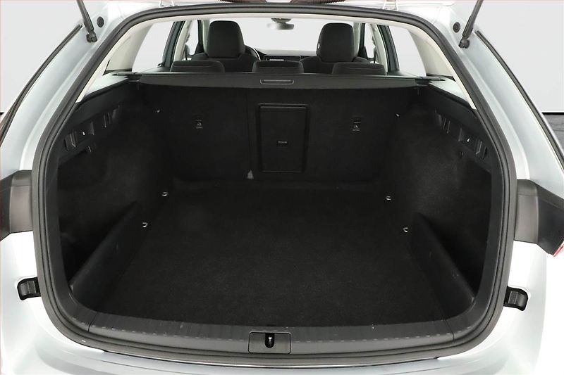 Škoda Superb (2010) 2.0 TDI, po STK, Tažné - fotka 11 z 14
