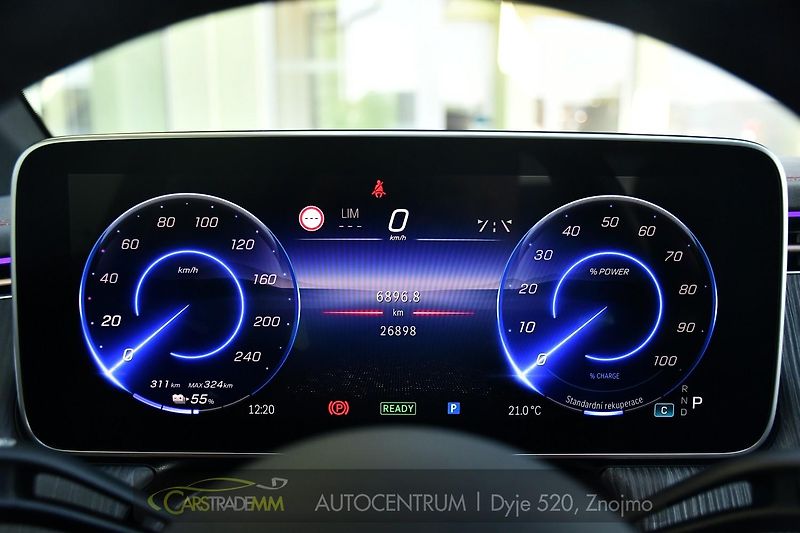 Mercedes-Benz EQE 350 AMG 4MATIC PANORAMA  - fotka 28 z 55