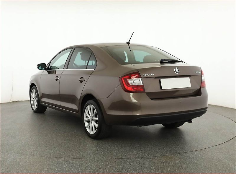 Škoda Rapid (2018) Style Plus 1.0 TSI, ČR,1.maj - fotka 4 z 17