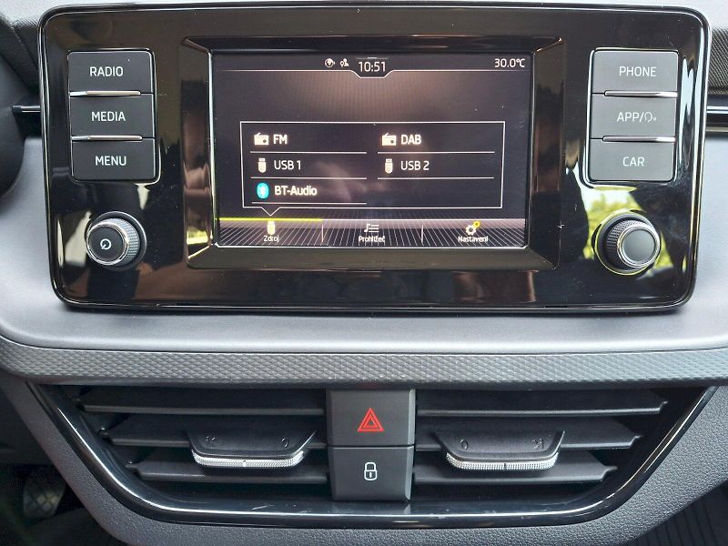 Škoda Scala (2022) Ambition 1,0TSi 70kW - fotka 22 z 27