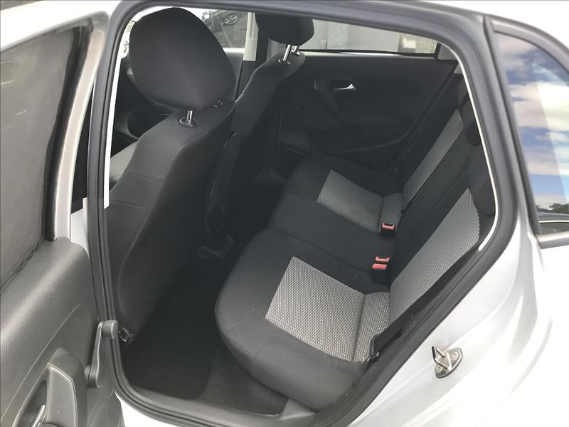 Volkswagen Polo 1,2 - fotka 14 z 16