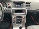 Volvo V60 1.6 T4 Summum - náhled 17