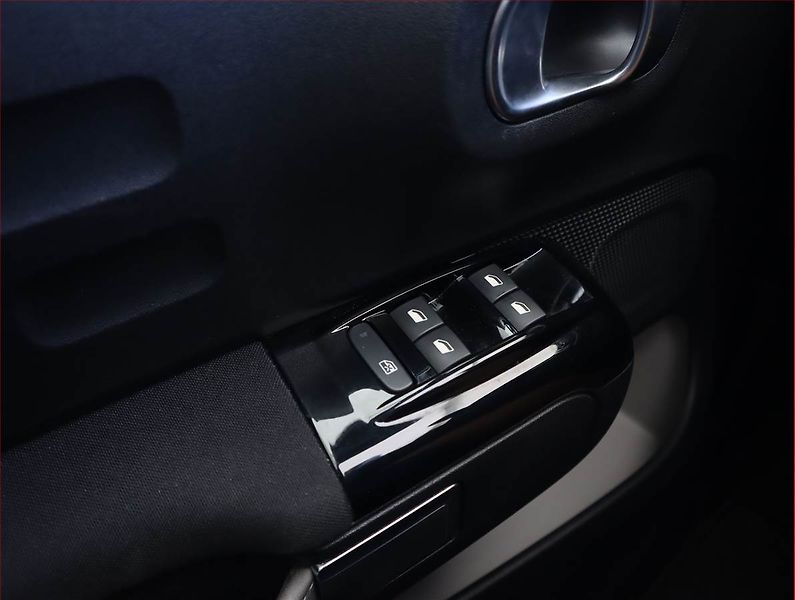 Citroën C3 (2017) 1.2 PureTech, Serv.kniha - fotka 18 z 20