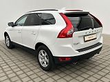 Volvo XC60 2.4 D4 4x4 Momentum - náhled 7