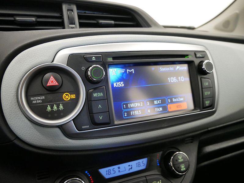 Toyota Yaris - fotka 17 z 23