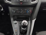 Ford Focus (2017) TREND 1.0 92 kW, ČR, Winter Sa - náhled 16