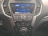 Hyundai Santa Fe (2015) 2.2 CRDi, 4X4, Automat - náhled 12
