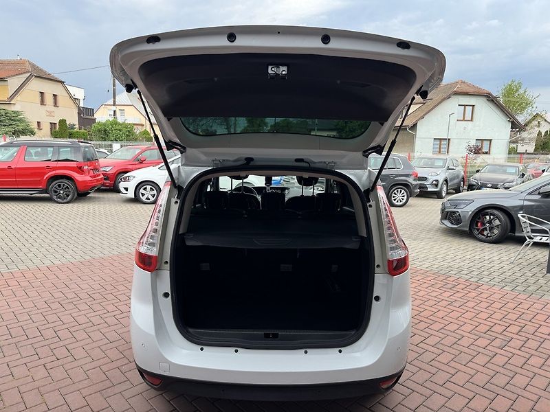 Renault Scénic (2013) 1.5dCi Digi Klima Polokůže - fotka 20 z 48