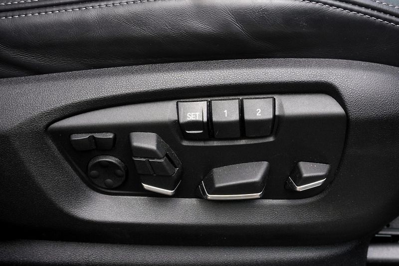 BMW X6 M50d, ČR, Tažné, Ventilace,H/K - fotka 42 z 42