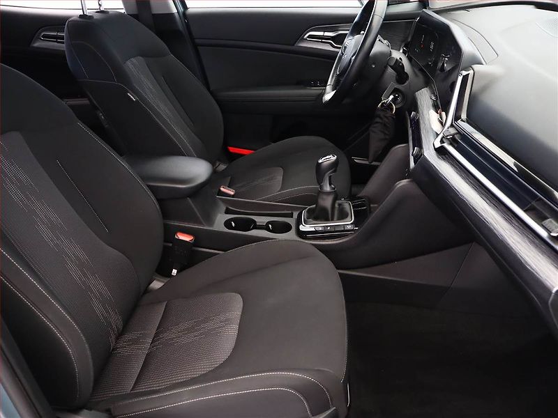 Kia Sportage (2022) 1.6 T-GDI - fotka 7 z 20