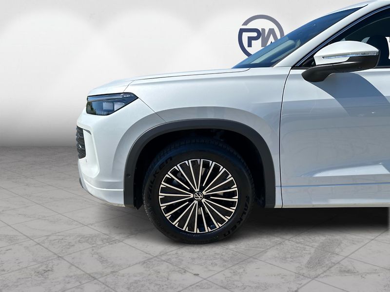 Volkswagen Tayron 2,0 TDI / 142 kW 4M Life, Tažn - fotka 9 z 22