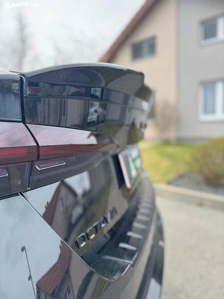 Škoda Octavia VRS 180 kW sport. výfuk - fotka 37 z 42