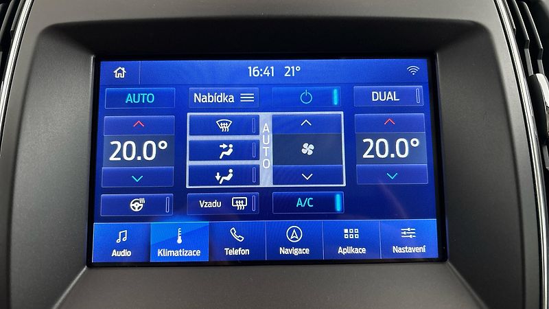 Ford S-MAX 2.0 Ecoblue AUT AWD Titanium - fotka 25 z 28