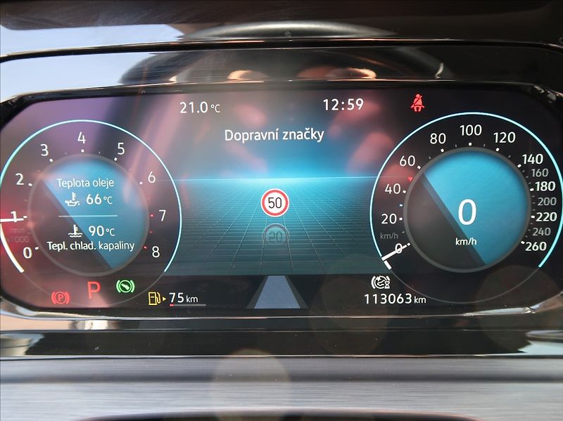 Volkswagen Golf 1,5 TSi,110kW,1majČR,Style,DPH - fotka 11 z 24