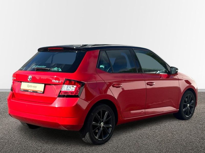 Škoda Fabia SPORT COLOR - fotka 2 z 26