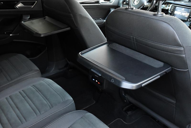 Volkswagen Touran 1.6 TDi 6st COMFORTLINE,7 MÍST - fotka 41 z 50