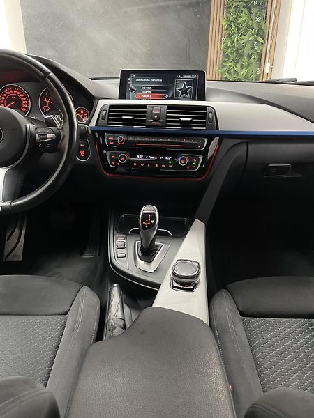 BMW Řada 3 320 XD M-Paket ČR LED NAVI ACC - fotka 29 z 34