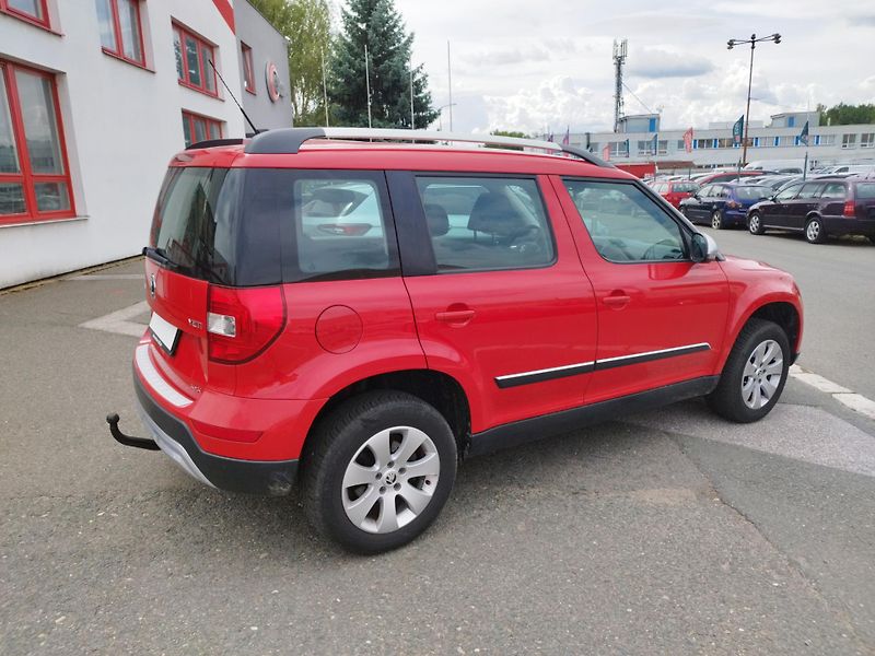 Škoda Yeti (2015) 2.0TDI, volat-608 081 843 - fotka 3 z 16