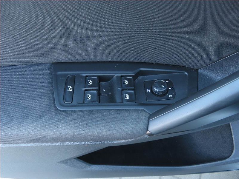 Volkswagen Tiguan (2020) 1.5 TSI - fotka 16 z 18