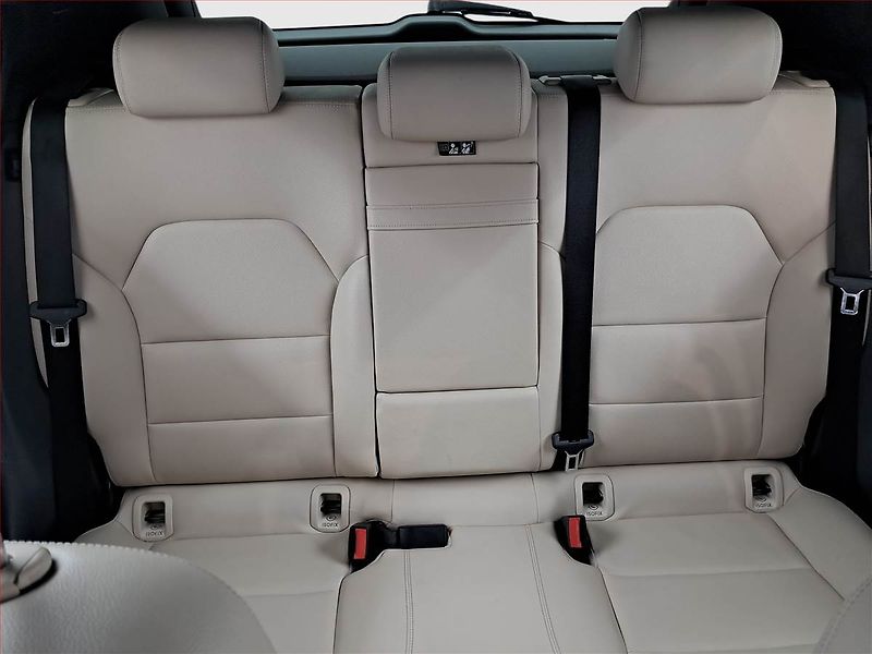 Mercedes-Benz GLA (2015) 200 CDI, 4X4, Automat, ČR - fotka 10 z 21