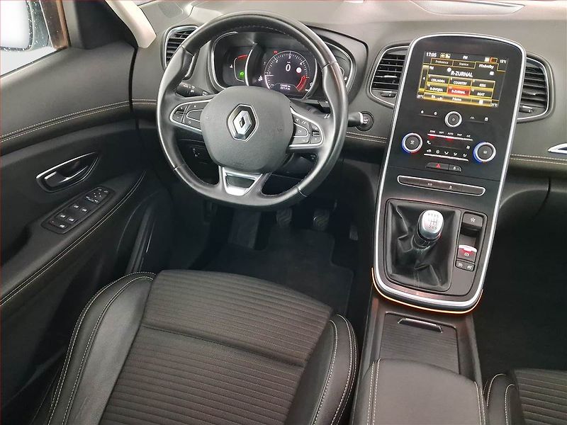 Renault Grand Scénic (2019) Intens 1.7 Blue dCi, ČR,1.maj - fotka 7 z 23