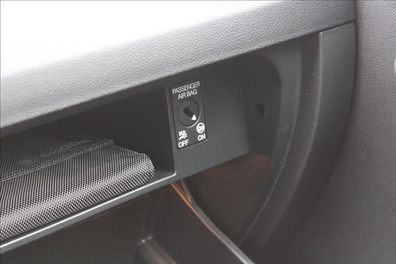 Škoda Octavia 1,5 TSi  AMBITION, DPH, ČR - fotka 22 z 29