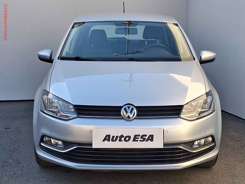 Volkswagen Polo (2015) 1.2 TSi, Comfortline, AC - fotka 2 z 16