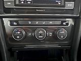 Volkswagen Golf (2018) 1.0TSI 81kW 6MT - náhled 20
