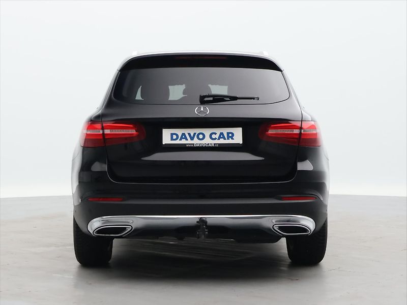 Mercedes-Benz GLC 2,1 220d 125kW 4MATIC CZ DPH - fotka 6 z 27