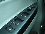 Opel Antara (2012) 2.2 CDTI, 4X4, Serv.kniha - náhled 16