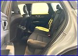 Volvo XC60 (2026) B5 AWD CORE +4SERVIS/ZÁRUKA - náhled 9