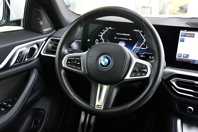 BMW i4 eDrive40 M-SPORT H/K 1M - fotka 6 z 42