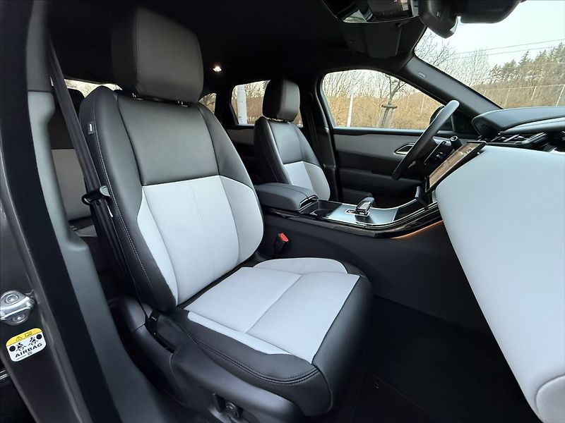 Land Rover Range Rover Velar (2026) 3,0 DYNAMIC SE D300 - fotka 25 z 31