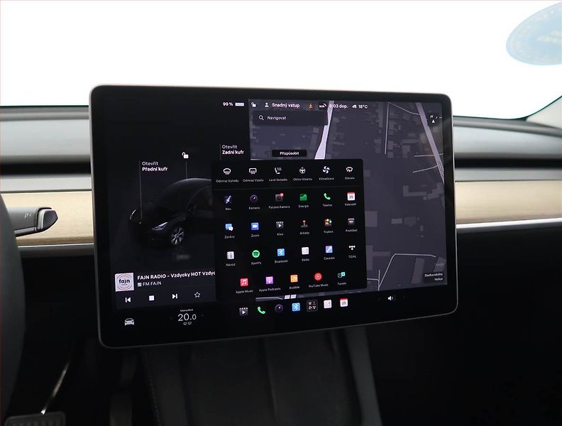 Tesla Model Y (2022) RWD LFP 60kWh, SoH 95% - fotka 17 z 33