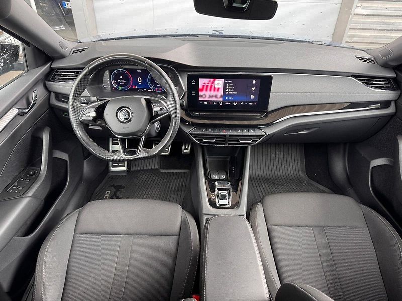 Škoda Octavia (2021) 2.0 TDI - fotka 13 z 24