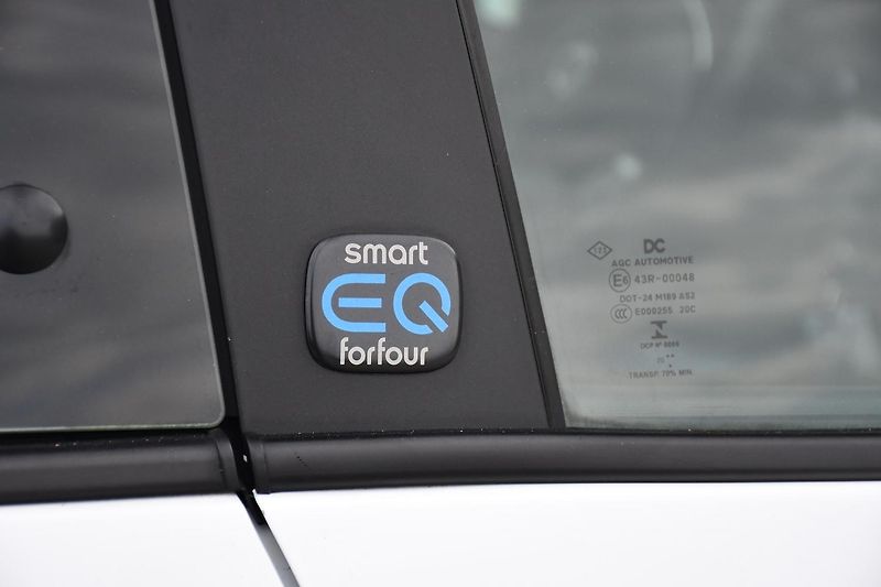 Smart Forfour EQ COMFORT REZERVACE - fotka 19 z 33