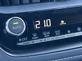 Toyota Corolla TS 2.0 HEV GR DYNAMIC JBL - náhled 13