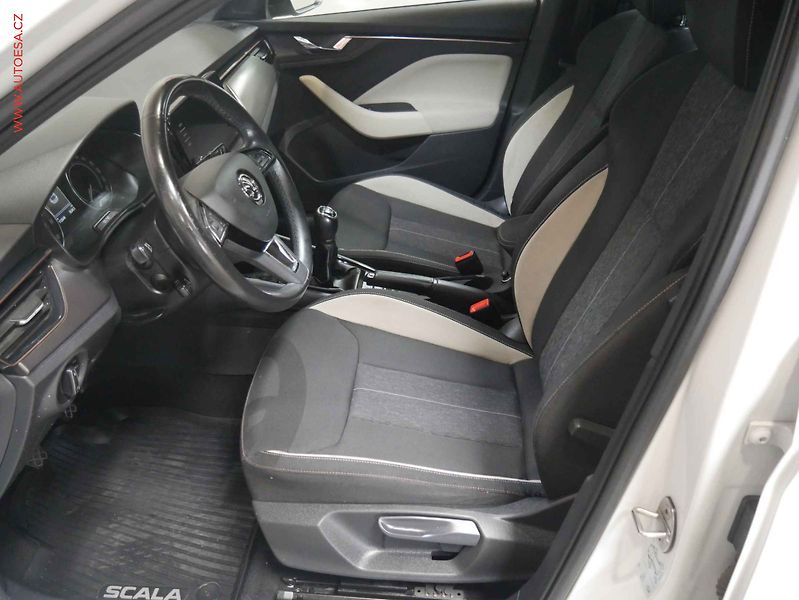 Škoda Scala (2019) 1.0TSi, 2.maj,ČR, Style, LED - fotka 9 z 22