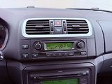 Škoda Fabia 1.6 Elegance, AutoAC, Serviska - náhled 19