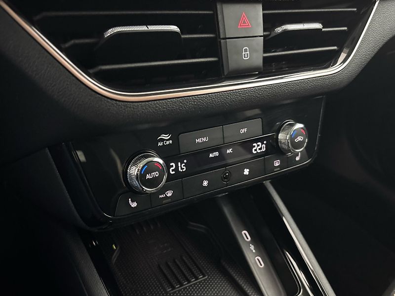 Škoda Kamiq Top Selection DSG - fotka 19 z 27