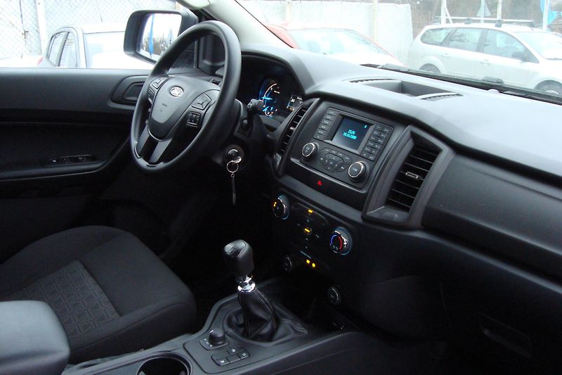 Ford Ranger (2023) 2.0TDCi, 4x4,ČR,Pouze 17 tis.! - fotka 46 z 78