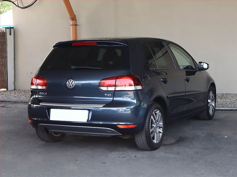 Volkswagen Golf (2010) Comfortline 1.2 TSI - fotka 5 z 14