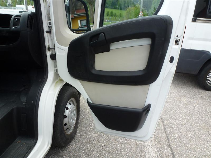 Citroën Jumper 2,2 HDI Sklápěč 7míst - fotka 26 z 30