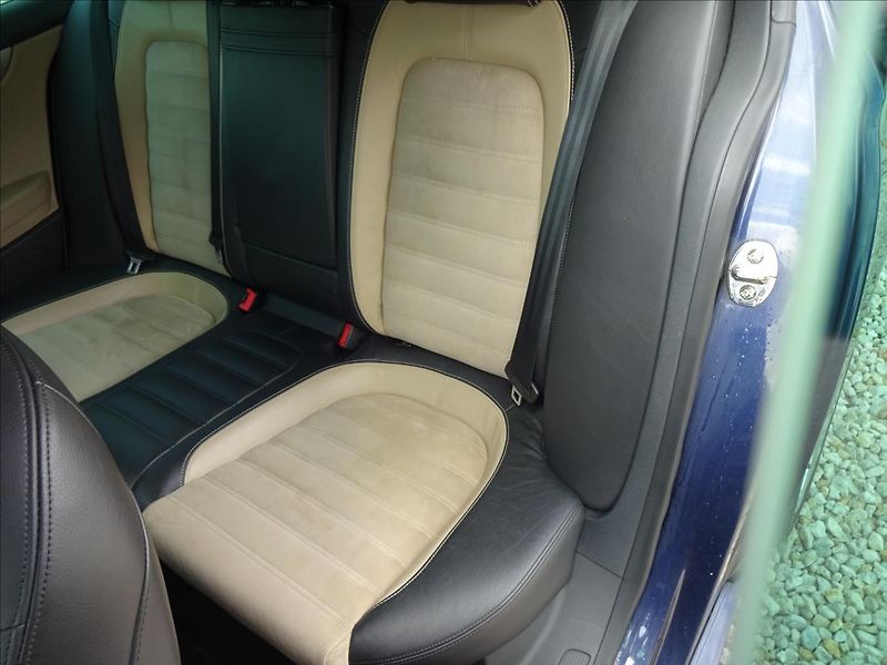 Volkswagen Passat CC 2.0TDi 125kW - fotka 26 z 70