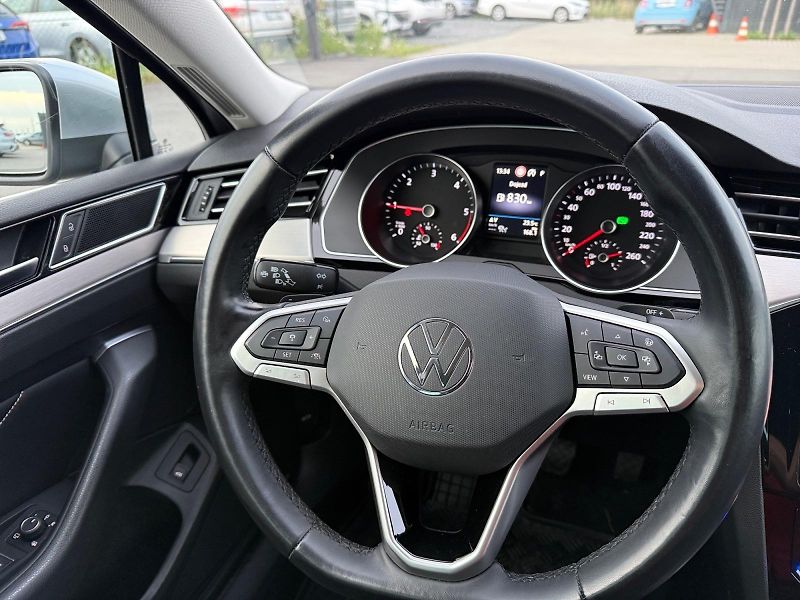 Volkswagen Passat Variant (2022) ELEGANCE 2.0TDI 110kW DSG CZ  - fotka 11 z 11