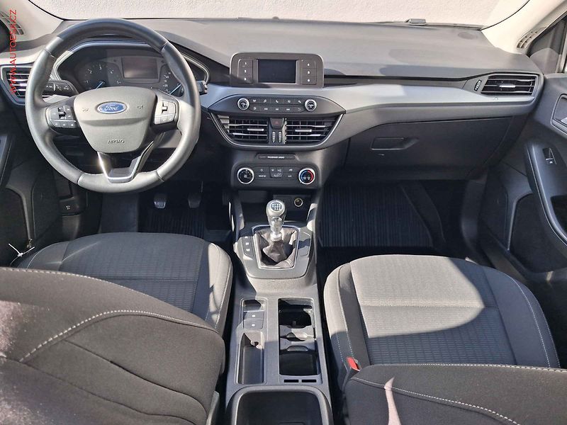 Ford Focus (2020) 1.5 EcoBlue, ČR, Trend - fotka 8 z 16